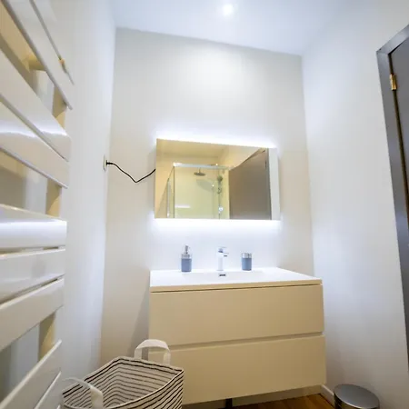 Yellow Two Appartamento Mons